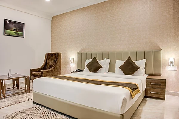 hotel with bar in international airport road, bangalore - ecko sterling inn near bangalore international airport