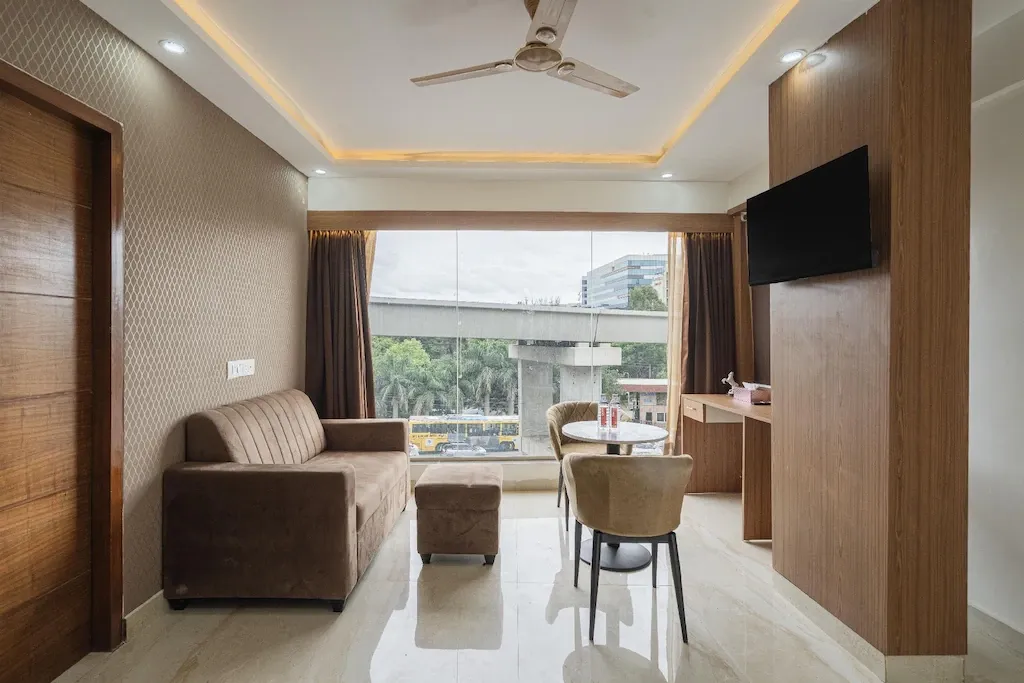 hotel with free parking in bellandur, bangalore - elmas suites