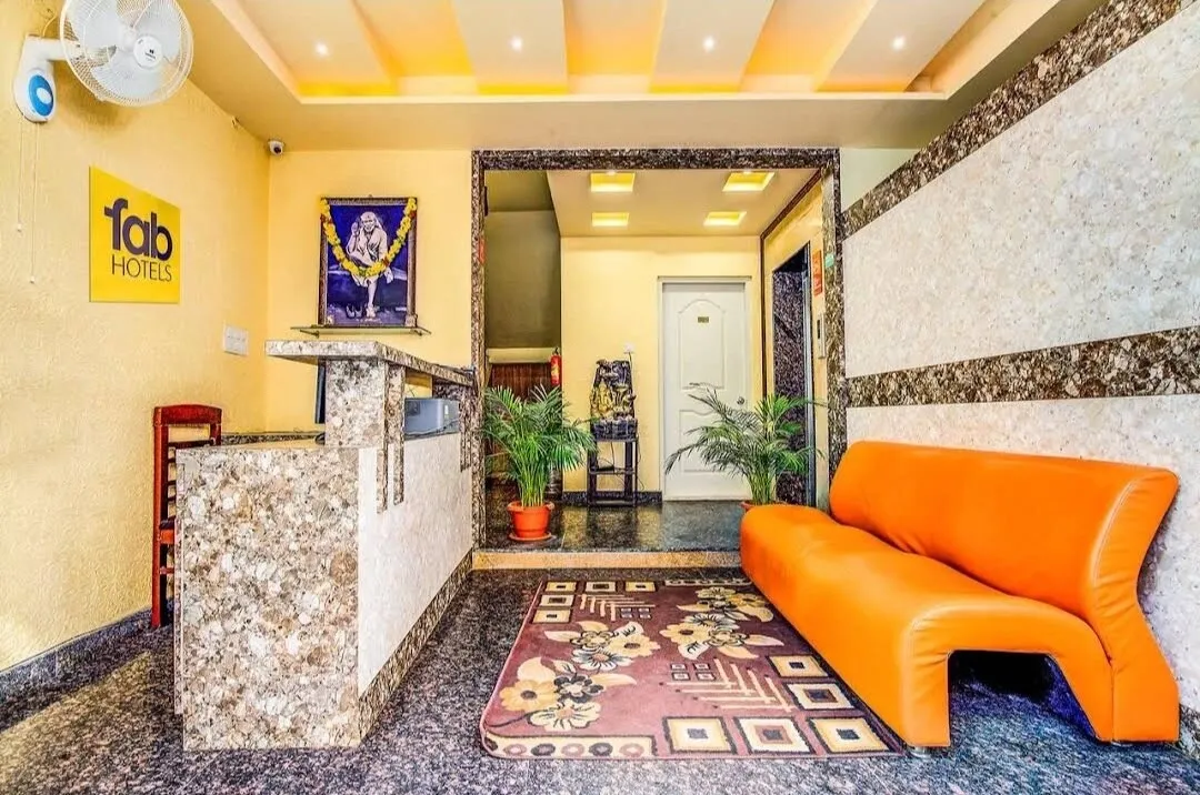 hotels for couple in emara boutique hotel bangalore