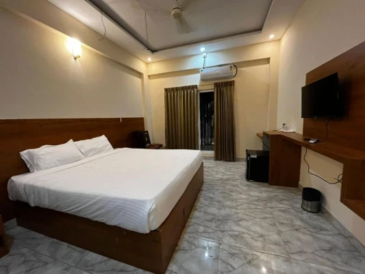 best 3 star hotels in emporia comforts bangalore