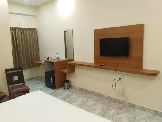 cheap hotels in emporia comforts bangalore