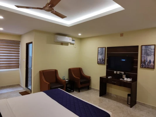 hotel with banquet hall in attibele, bangalore - eshanya comforts