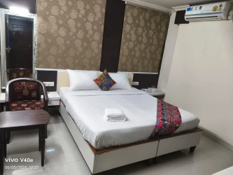 tourist hotels in fortune plaza bangalore
