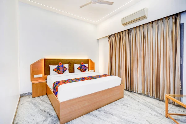 hotel with banquet hall in kadugodi, bangalore - fortune stay