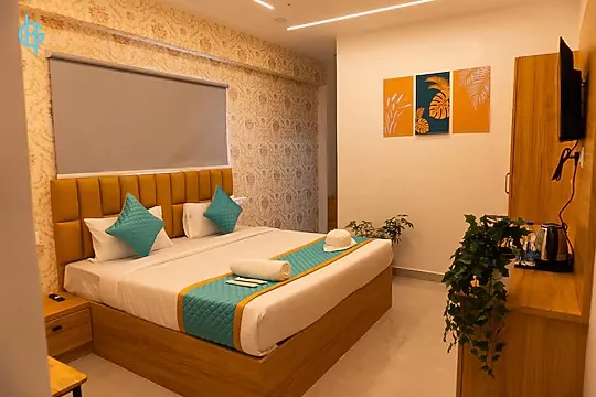 hotel with free parking in rajarajeshwari nagar, bangalore - global heritage hotel