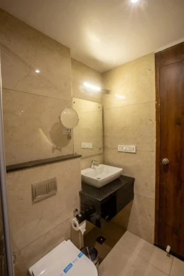 hotel with meeting room in kalyan nagar, bangalore - golden fortune suites hotel