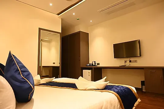 hourly hotels in golden suites bangalore