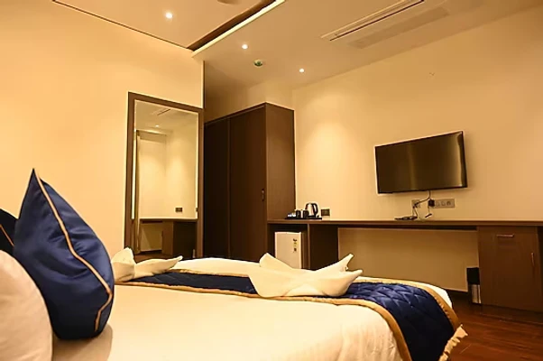 cheap and best hotels in golden suites bangalore
