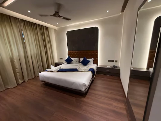 family hotel with pool in jp nagar, bangalore - golden suites