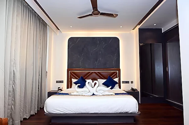 hotel room booking in jp nagar, bangalore - golden suites