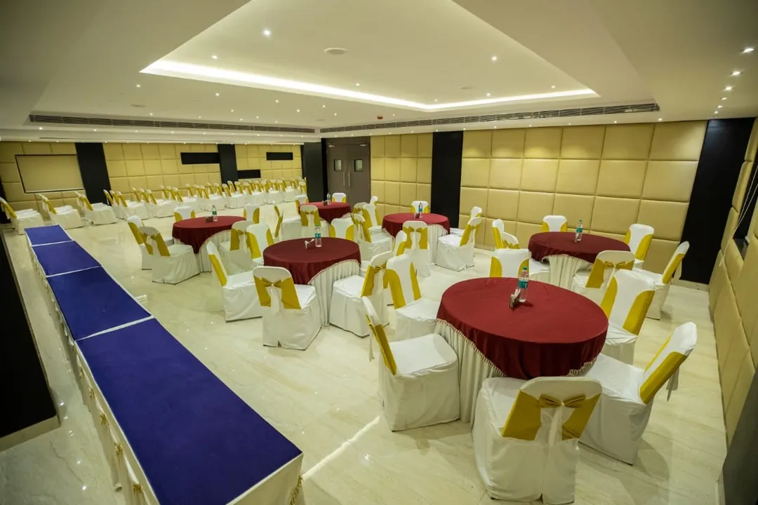 honeymoon hotels in grand seasons -the business hotel bangalore