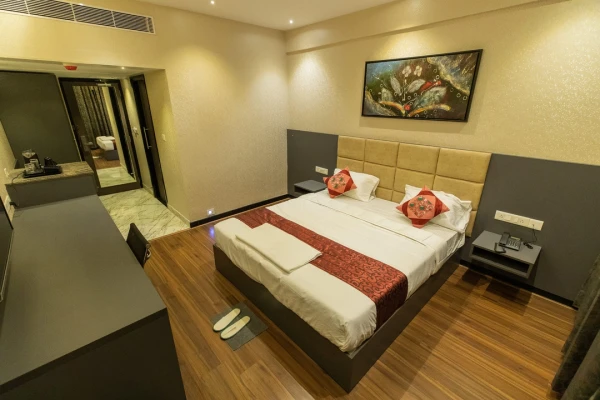 best hourly hotel in grand seasons -the business hotel bangalore