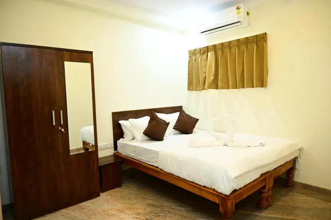 couple hotels in grand temple tree bangalore
