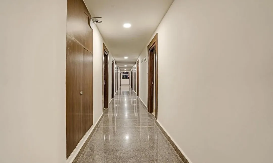 luxury hotels in happy stays whitefield bangalore