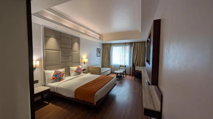 hotel with swimming pool in marathahalli, bangalore - high rise suites