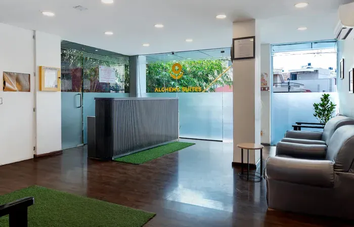 luxury hotels in hotel alchemy suites bangalore