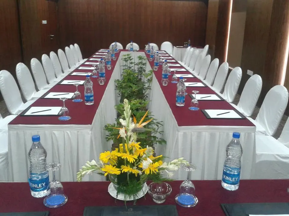 best hourly stay in hotel ambient turret bangalore