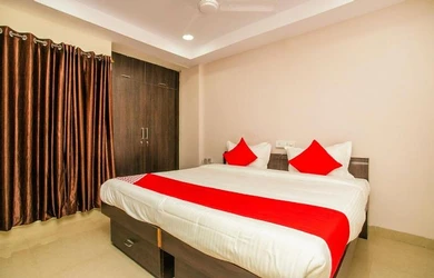 hotels for few hours in hotel amster inn bangalore