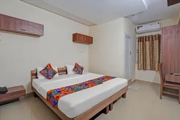 tourist hotels in hotel bluberry bangalore