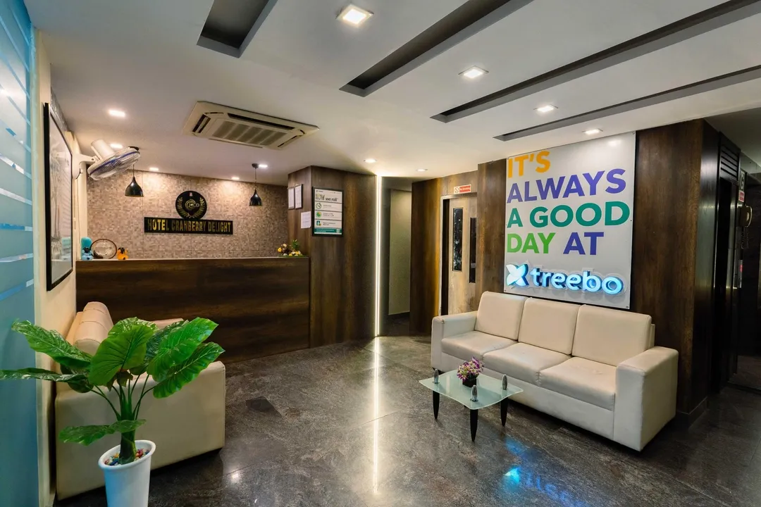 hotel with gym in hbr layout, bangalore - hotel cranberry delight