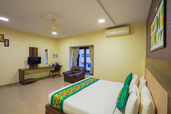 hotel near bangalore airport - hotel cranberry delight