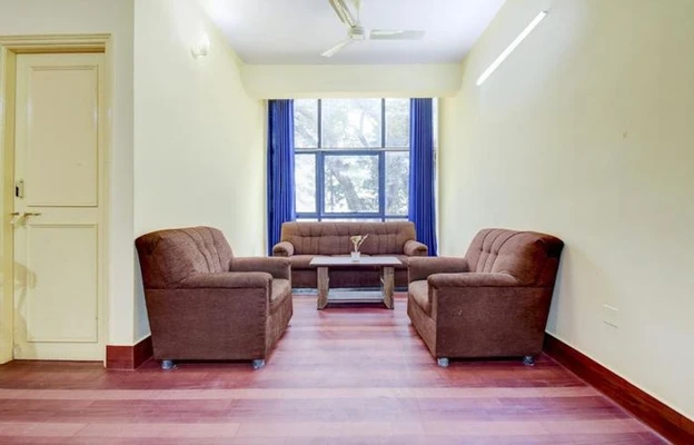 hotels for unmarried couples in hotel crystal homes kalyan nagar bangalore