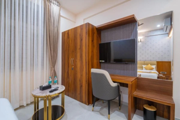 hotel with meeting room in arekere, bangalore - hotel dd comforts