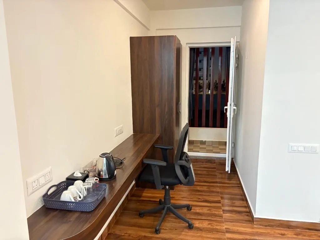 couple hotels in hotel elevate inn bangalore