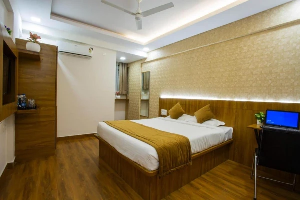 hotel with gym in nagavara, bangalore - hotel ellegant inn nagavara