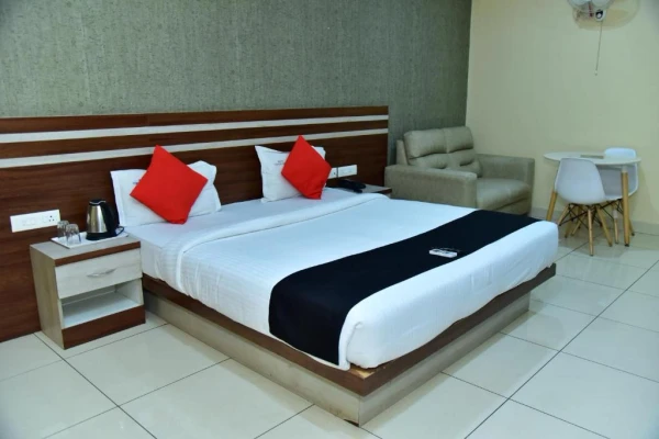 hotel with gym in veerannapalya, bangalore - hotel fortune suites