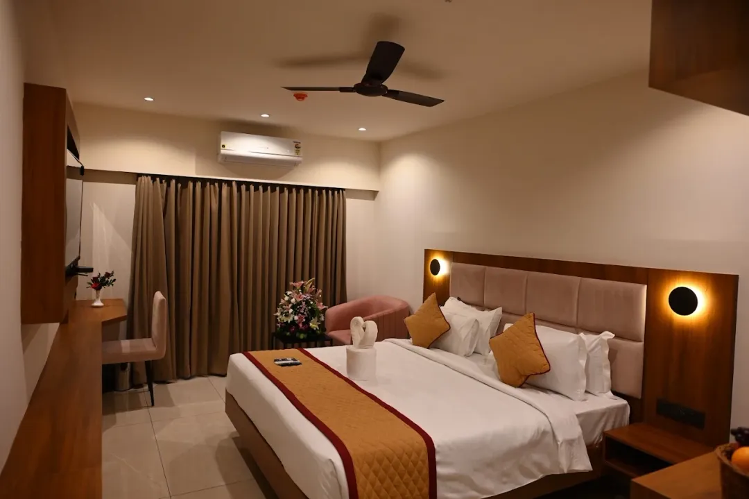 best couple hotels in hotel good one suites bangalore