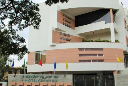 hotel with party hall in yeswanthpur, bangalore - hotel grand bee
