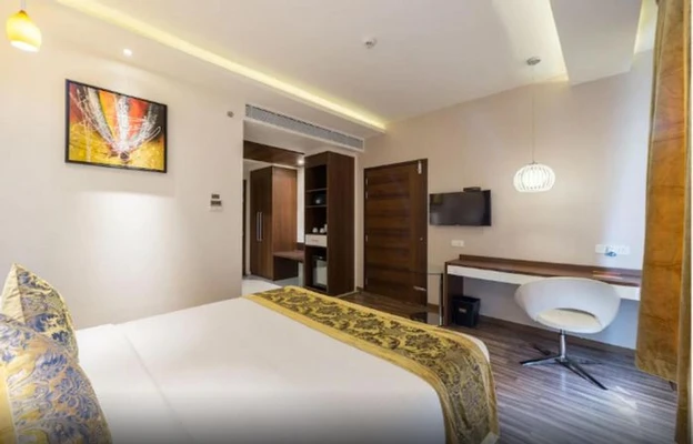 hotels for couple in hotel jagadish brigade road bangalore
