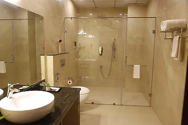 best corporate hotels in hotel leroy grand yeshwanthpur bangalore