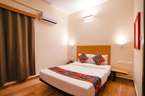 best luxury hotels in hotel manyata royal sterling bangalore
