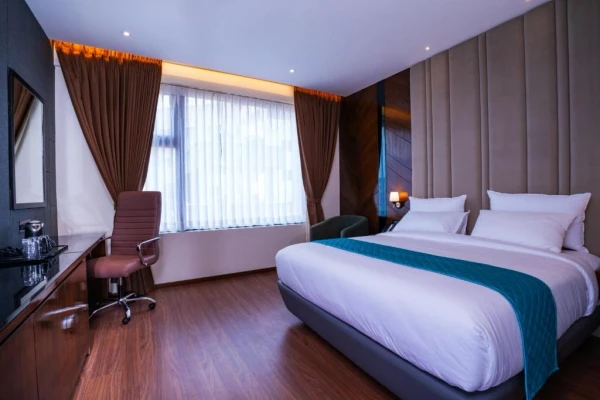 hotel in madiwala, bangalore for family - hotel paramos meeds