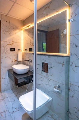 hotel with free parking in madiwala, bangalore - hotel paramos meeds