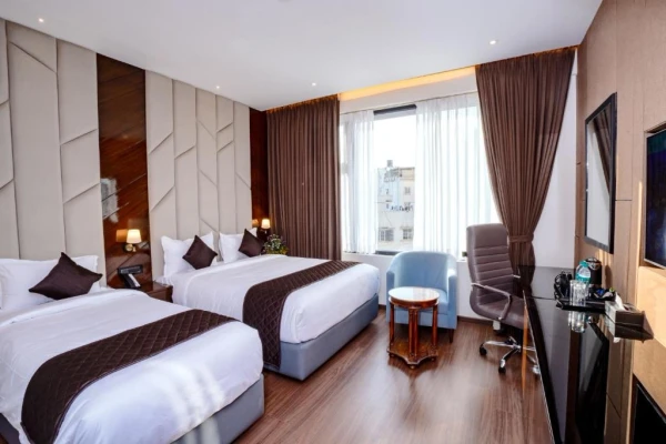 hotel near bangalore railway station - hotel paramos meeds