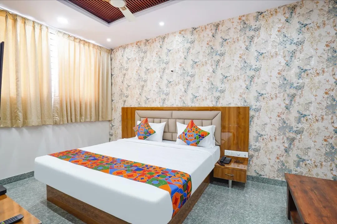night stay hotels in hotel platinum palace bangalore