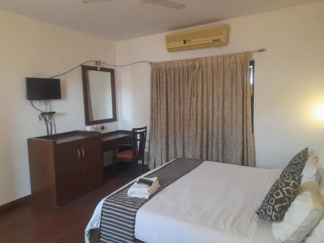 best corporate hotels in hotel prestige inn by ohs bangalore