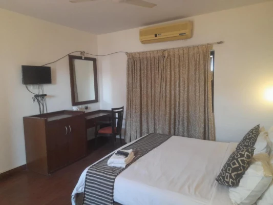hotel stay in hotel prestige inn bangalore