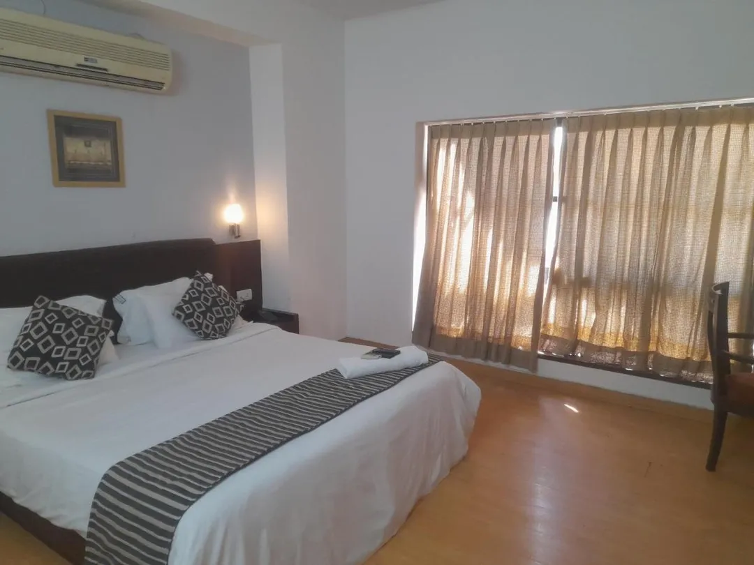 flexible hotel booking in hotel prestige inn bangalore