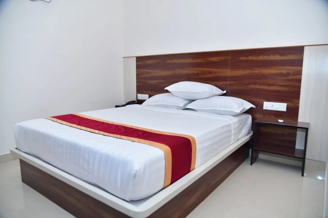 couple hotels in hotel prince residency bangalore