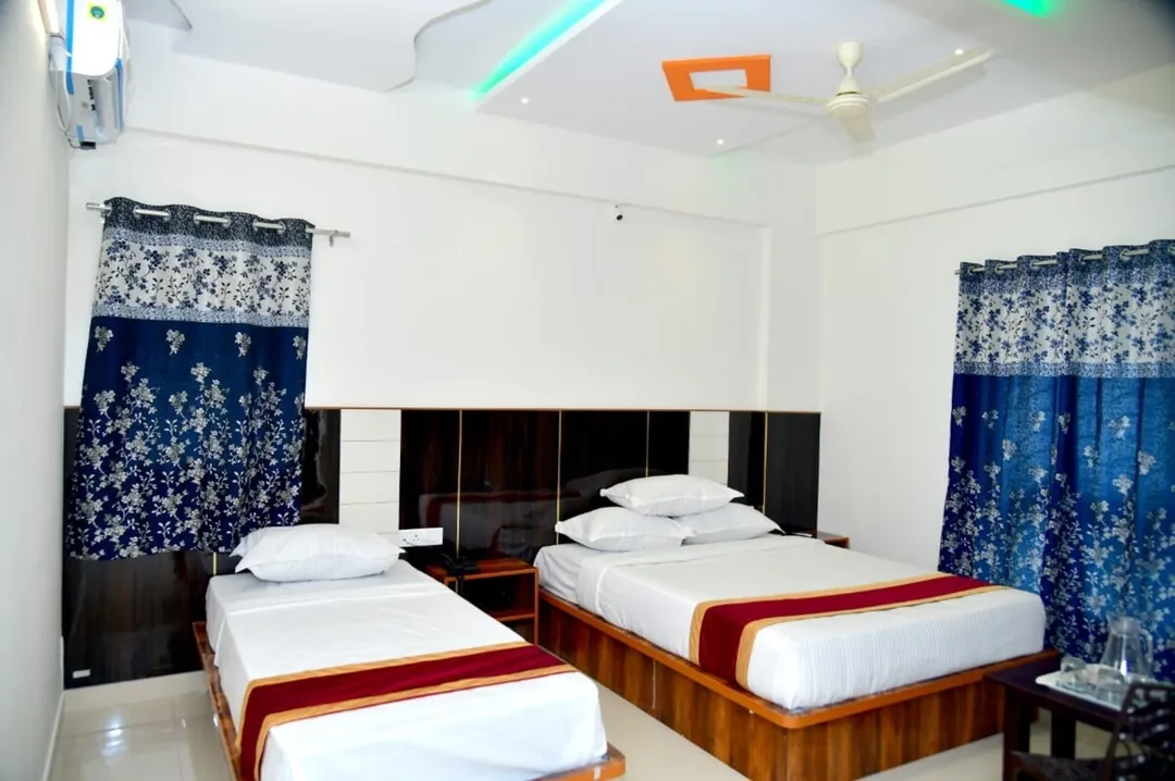 best hotels for couple in hotel prince residency bangalore