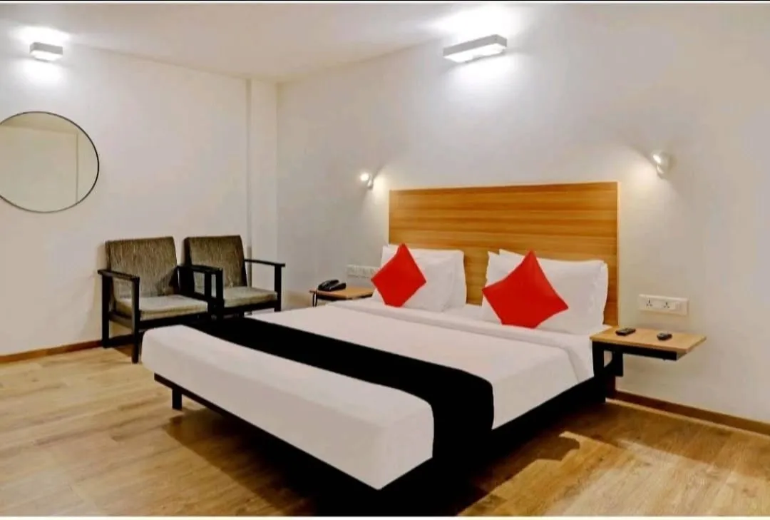 hotel with party hall in manyata tech park, bangalore - hotel royal encore