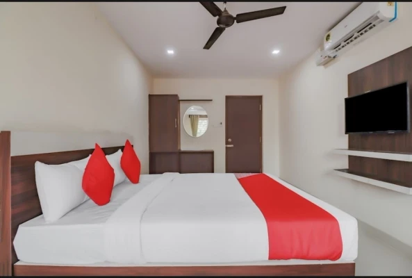 hotel with bar in whitefield, bangalore - hotel royal stay