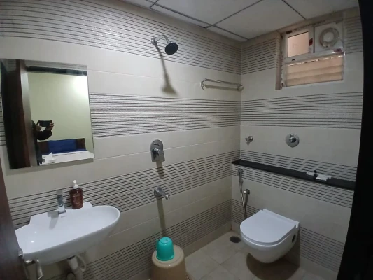 3 star hotel in thanisandra, bangalore - hotel santhi comfort