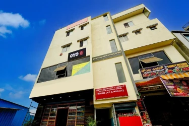 group holiday hotels in hotel sapthagiri bangalore