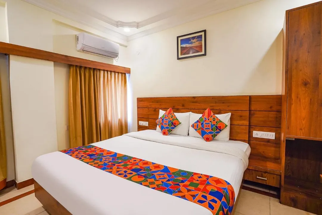 day hotels in hotel savi inn bangalore
