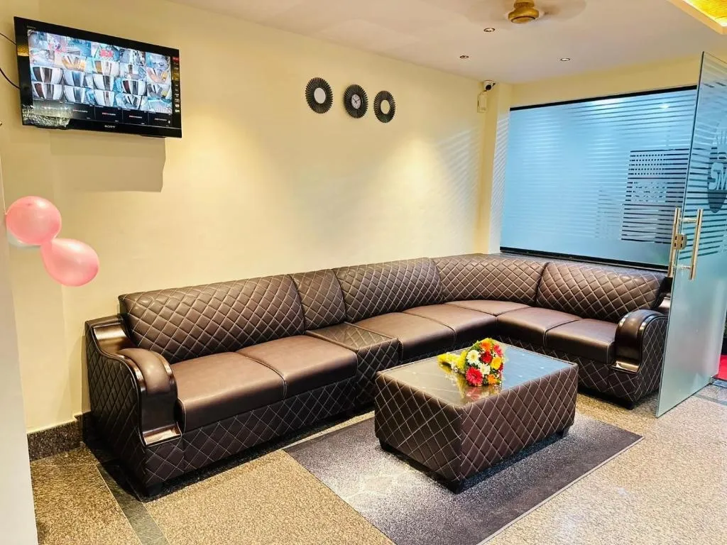 hotel in btm layout, bangalore for couples - hotel sm comforts btm layout